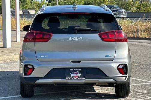 2022 Kia Niro LXS
