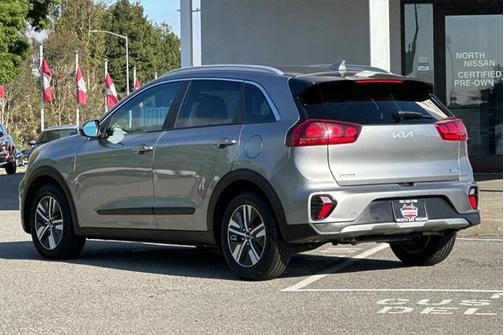 2022 Kia Niro LXS