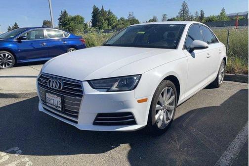 Photo 2 of 11 of 2017 Audi A4 2.0T Premium