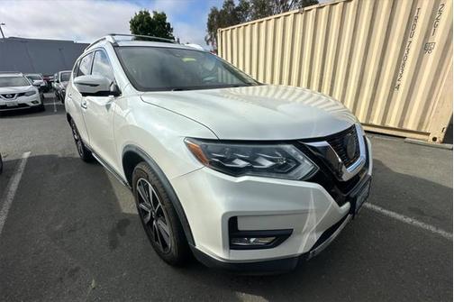 2018 Nissan Rogue SL