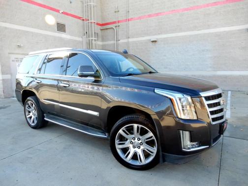 2016 Cadillac Escalade Luxury