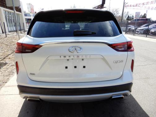 2019 INFINITI QX50 ESSENTIAL