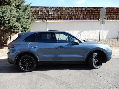 2019 Porsche Cayenne Base