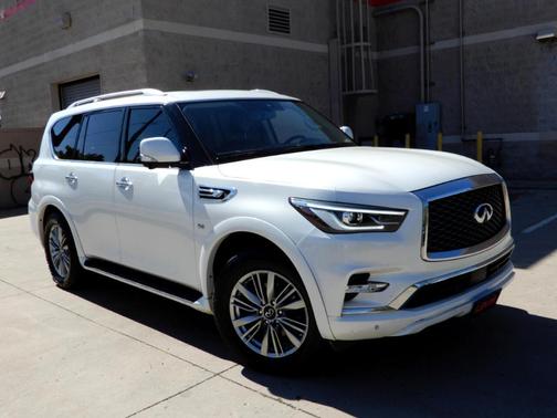 2019 INFINITI QX80 Luxe