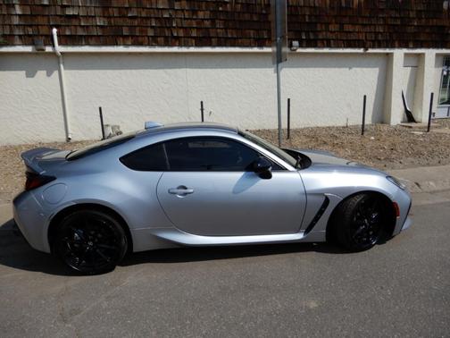2023 Toyota GR86 Premium
