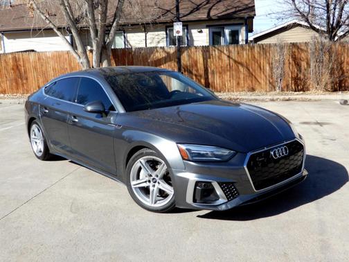 2022 Audi A5 45 S line quattro Premium