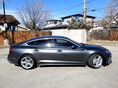 2022 Audi A5 45 S line quattro Premium