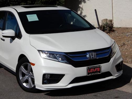 Pearl White 2019 Honda Odyssey EX-L