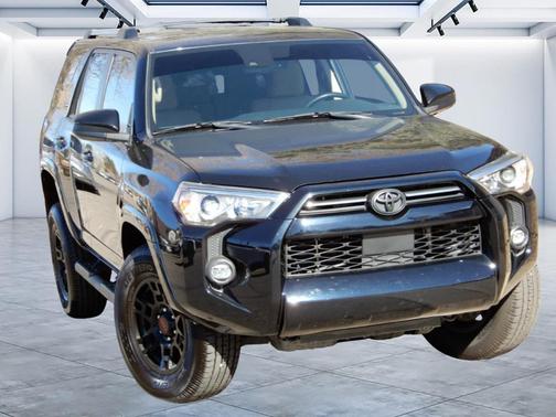 2022 Toyota 4Runner SR5