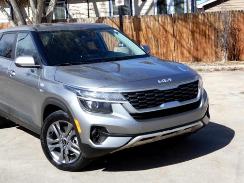 2023 Kia Seltos LX