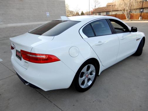 2018 Jaguar XE 25t