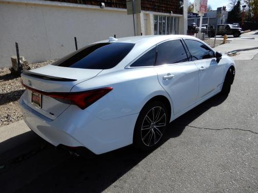 2019 Toyota Avalon XSE