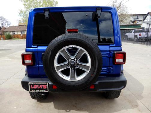2020 Jeep Wrangler Unlimited Sahara