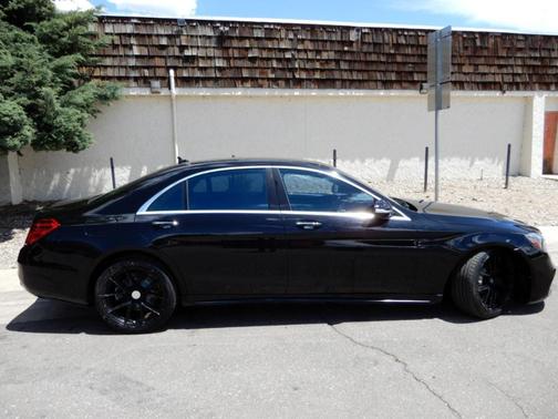 Black 2018 Mercedes-Benz S-Class S 560