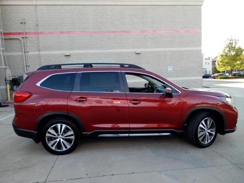 2019 Subaru Ascent Limited 8-Passenger
