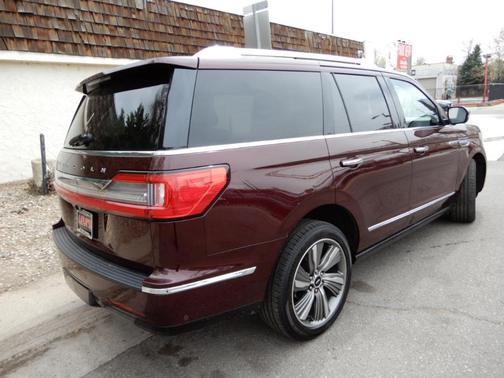 Maroon 2018 Lincoln Navigator Black Label