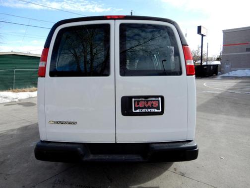 2022 Chevrolet Express 2500 Work Van
