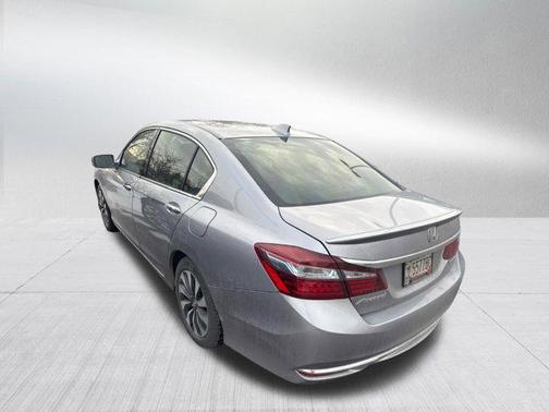 2017 Honda Accord Hybrid EX-L