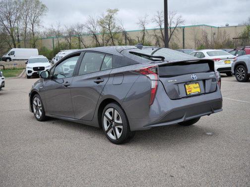 2017 Toyota Prius Four Touring