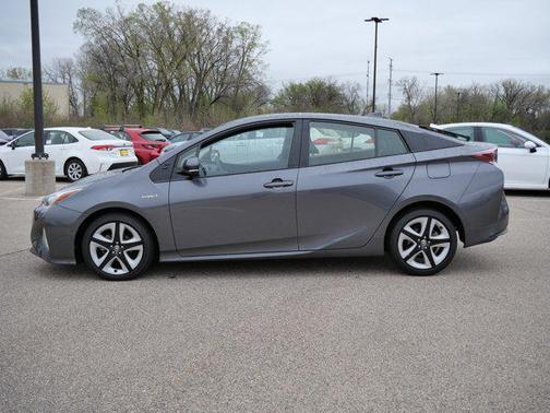 2017 Toyota Prius Four Touring