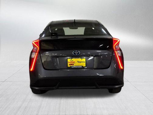 2017 Toyota Prius Four Touring