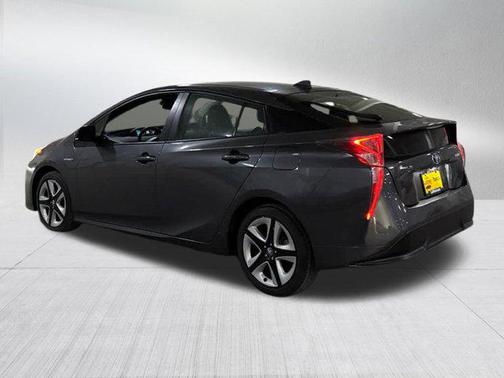 2017 Toyota Prius Four Touring