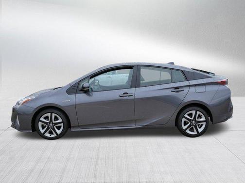 2017 Toyota Prius Four Touring