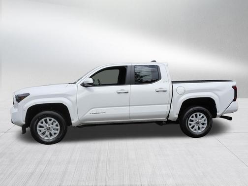 Ice Cap 2025 Toyota Tacoma SR5