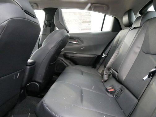 2025 Toyota Prius XLE