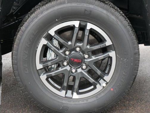 2025 Toyota Tacoma TRD Sport