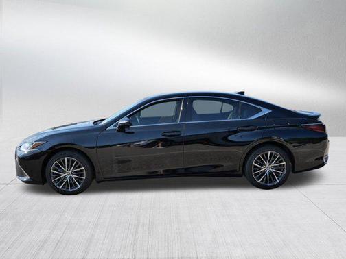 2022 Lexus ES 250 Base
