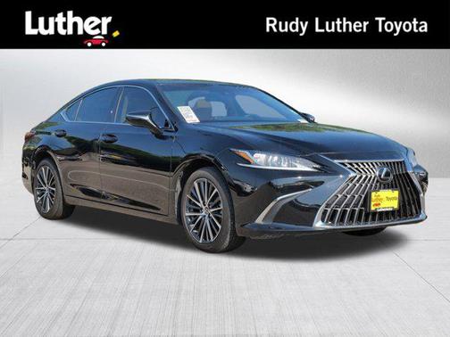 2022 Lexus ES 250 Base