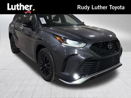 2025 Toyota Highlander XSE