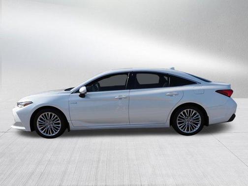 2020 Toyota Avalon Hybrid Limited