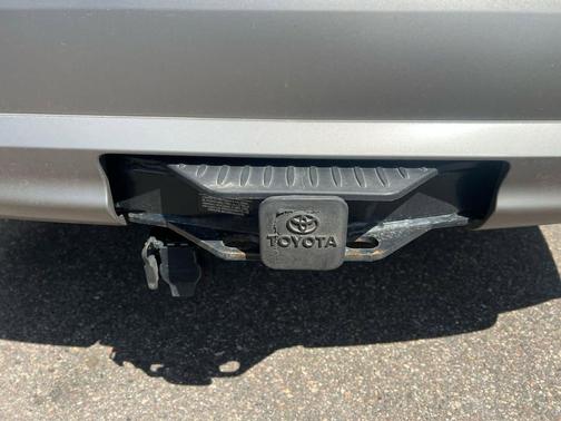 Ruby Flare Pearl 2024 Toyota Highlander Platinum