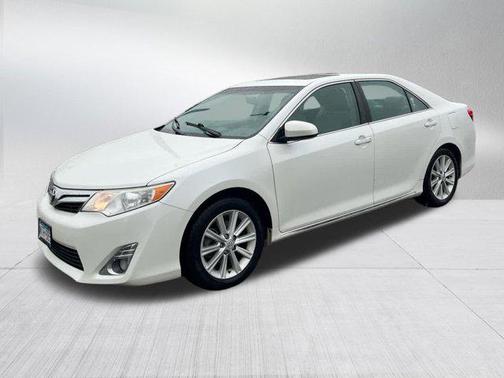 2014 Toyota Camry XLE