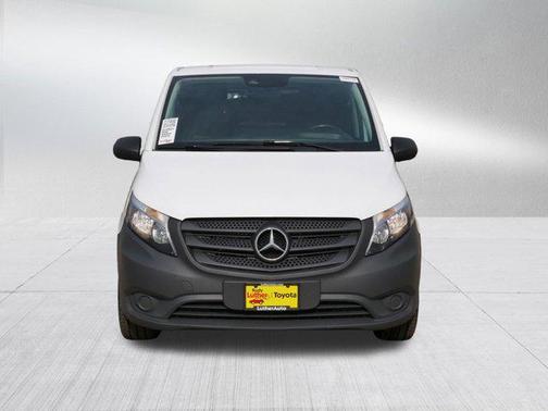 2018 Mercedes-Benz Metris Base
