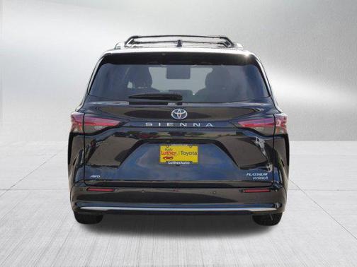 2022 Toyota Sienna Platinum 7 Passenger