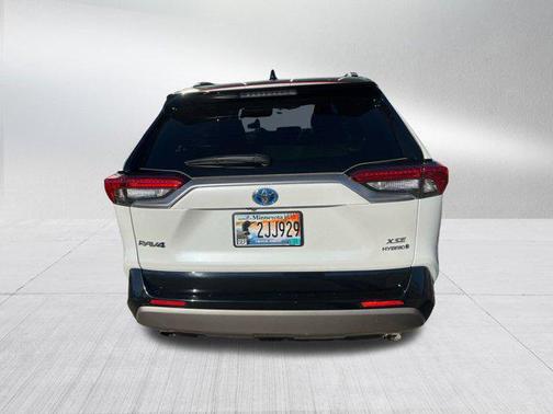 2023 Toyota RAV4 Hybrid SE