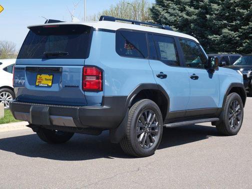 Heritage Blue/Gray Scape Roof 2026 Toyota Land Cruiser Base