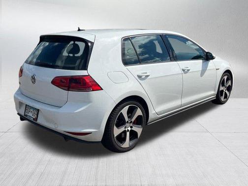 2016 Volkswagen Golf GTI 2.0T Autobahn w/Performance Package 4-Door