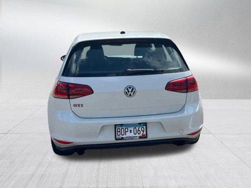 2016 Volkswagen Golf GTI 2.0T Autobahn w/Performance Package 4-Door