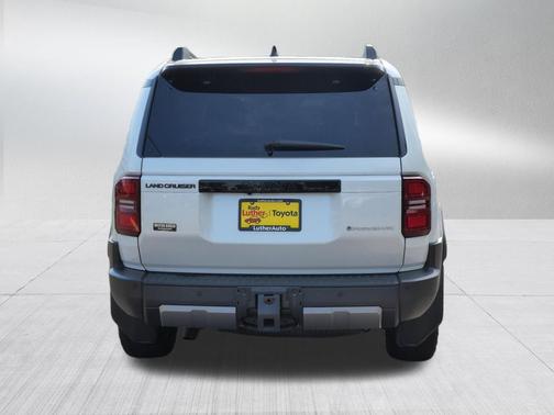 Wind Chill Pearl 2024 Toyota Land Cruiser Base