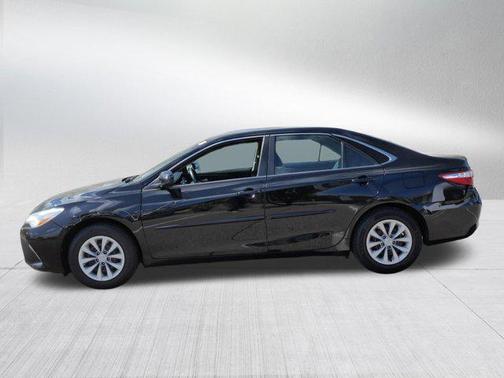 Midnight Black Metallic 2016 Toyota Camry LE