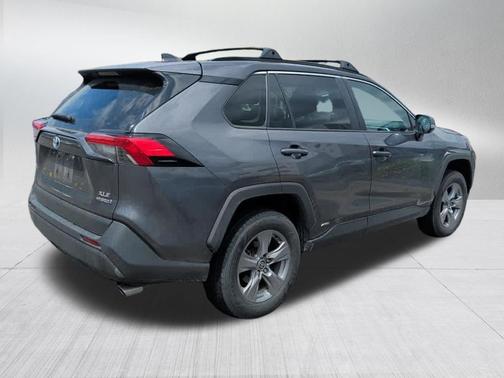 Magnetic Gray Metallic 2022 Toyota RAV4 Hybrid XLE