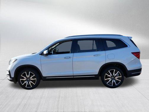 2020 Honda Pilot Touring 8-Passenger