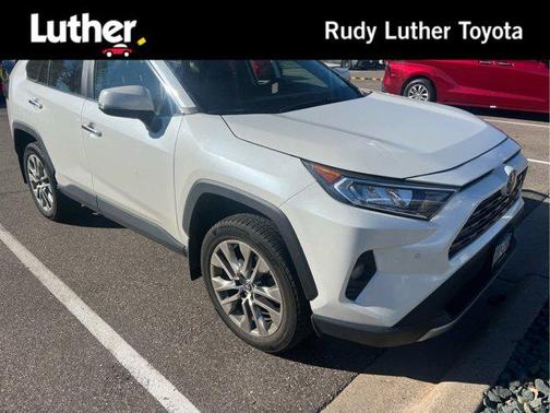 2019 Toyota RAV4 Limited