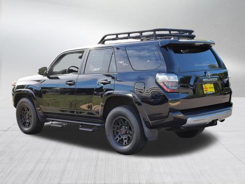 Midnight Black Metallic 2022 Toyota 4Runner TRD Off Road Premium