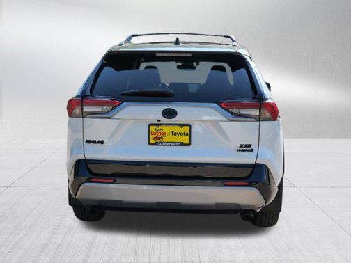 2024 Toyota RAV4 Hybrid SE