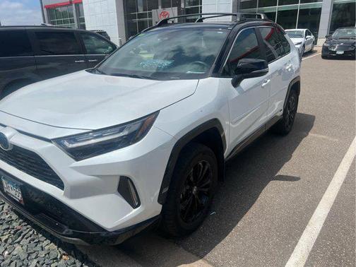 2024 Toyota RAV4 Hybrid SE
